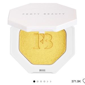 Fenty Beauty KILLAWATT highlighter